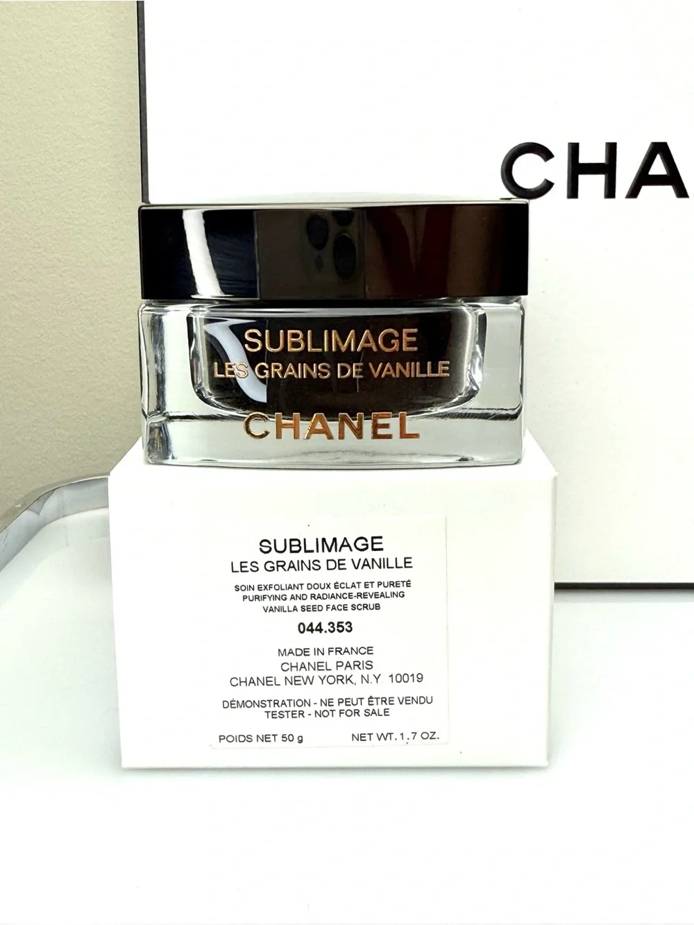 Chanel Sublimage Les Grains de Vanille Facial Scrub Full Size 1.7 BNIB
